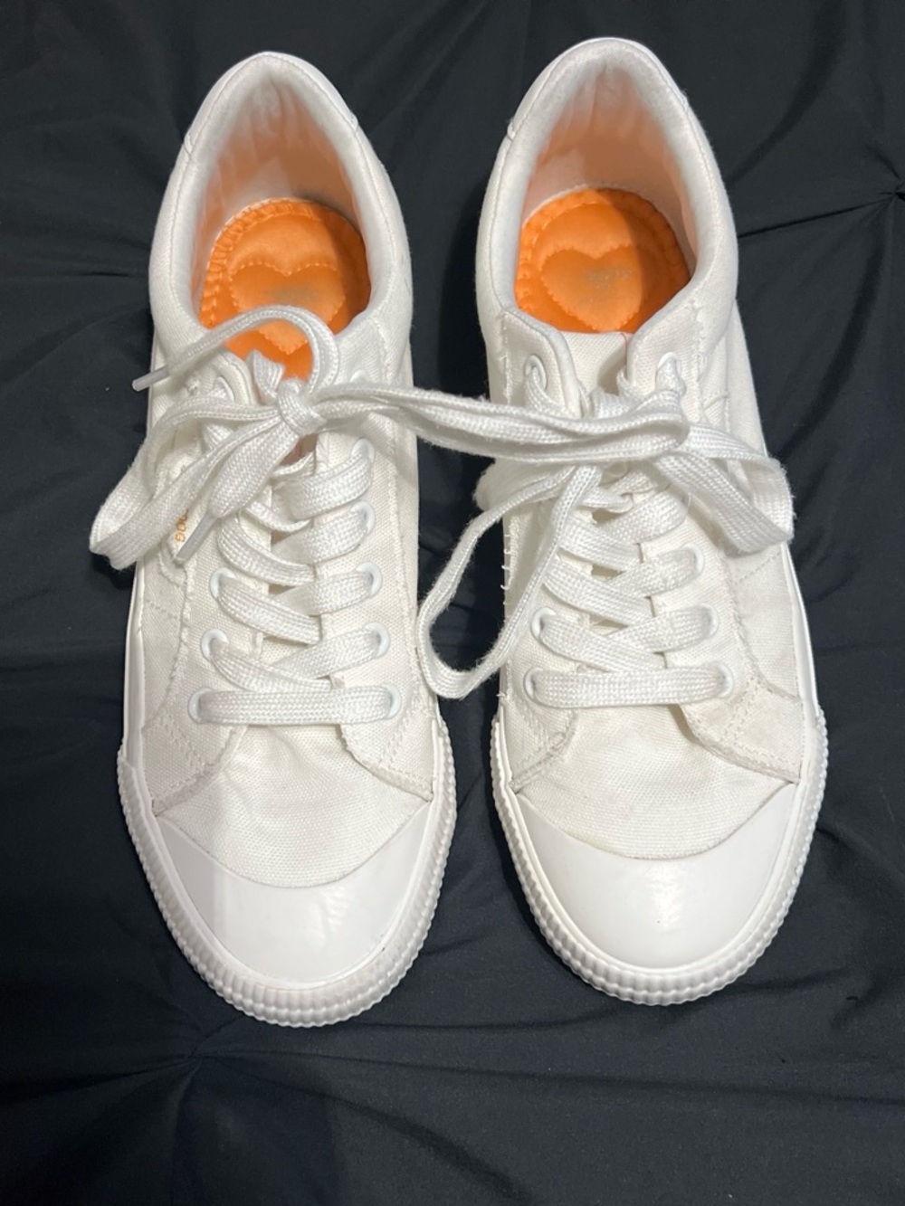 Rocket Dog White Canvas Low-Top Sneakers with Orange Insole